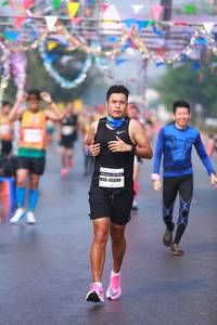 BIB: 46090
                            <button type="button" onclick="openModal(9912231)" class="btn btn-primary btn-sm float-right btn-popup" data-toggle="modal" data-target=".modal-high-quality">
                        <i class="fas fa-shopping-cart"></i> Add to Cart
                    </button>
                                            <button type="button" onclick="isThisMe(9912231, true)" class="btn btn-success btn-sm float-right btn-popup btn-isme hidden" data-toggle="tooltip" data-placement="bottom" title="นี่คือรูปของคุณใช่ไหม คลิกที่นี่เพื่อเอาเข้าอัลบั้ม">
                        <i class="fas fa-plus"></i> Add to album
                    </button>
                    <button type="button" onclick="isThisMe(9912231, false)" class="btn btn-warning btn-sm float-right btn-popup btn-isnotme hidden">
                        <i class="fas fa-ban"></i> Remove from album
                    </button>